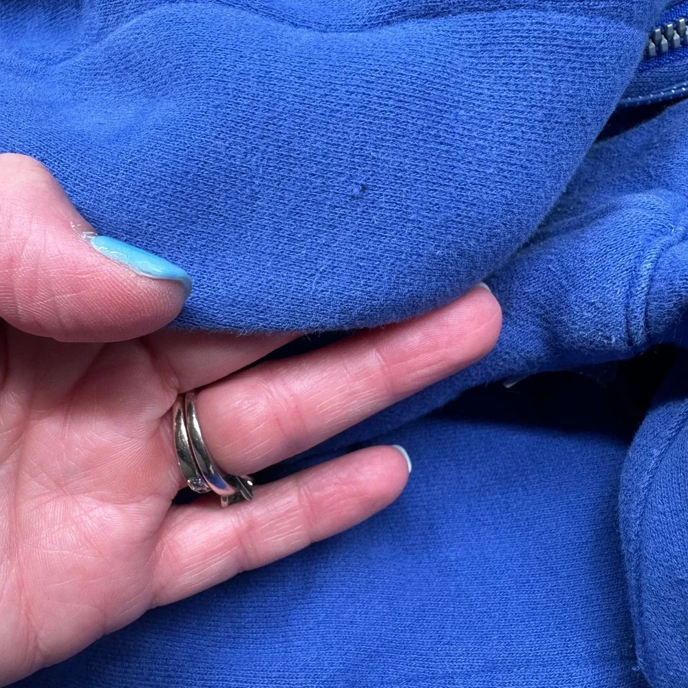 lululemon athletica several small